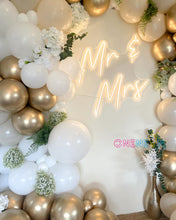 Load image into Gallery viewer, Mr & Mrs Neon Sign