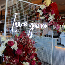 Load image into Gallery viewer, Love You Xo Neon Sign