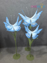 Load image into Gallery viewer, Events Wedding Decoration Giant Paper Flowers
