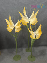 Load image into Gallery viewer, Events Wedding Decoration Giant Paper Flowers
